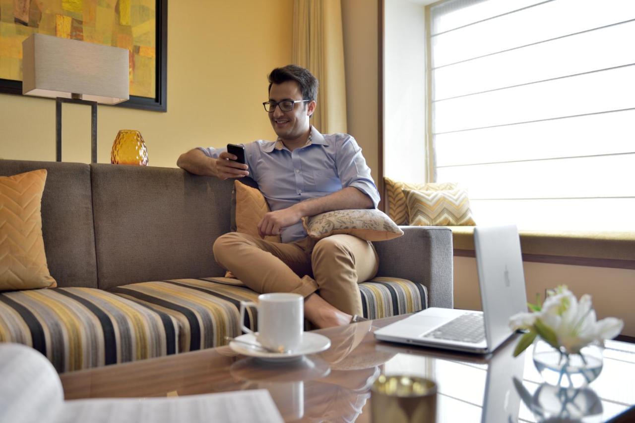 Courtyard By Marriott Raipur Otel Dış mekan fotoğraf