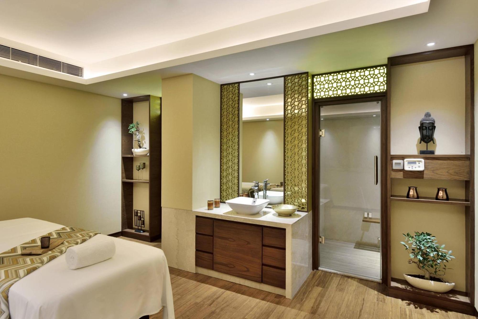 Courtyard By Marriott Raipur Otel Dış mekan fotoğraf